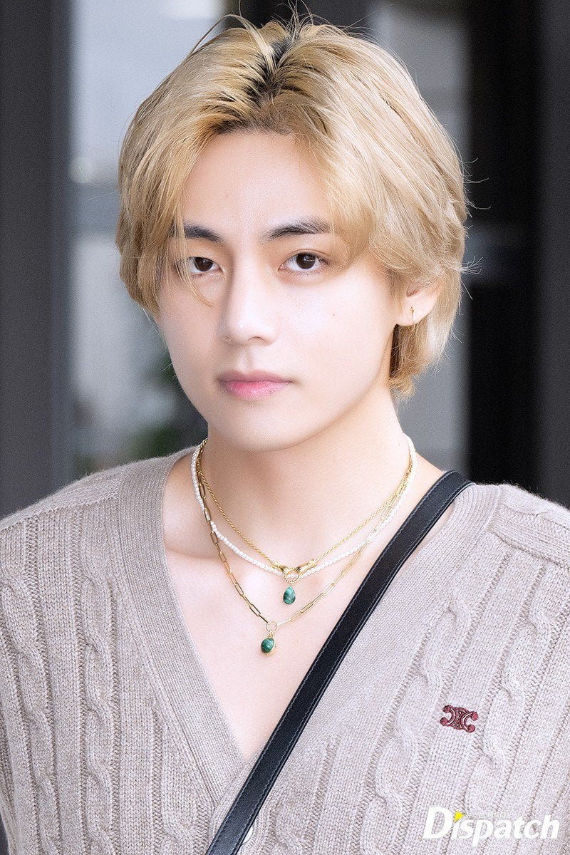 230822 V’s departure to Japan
