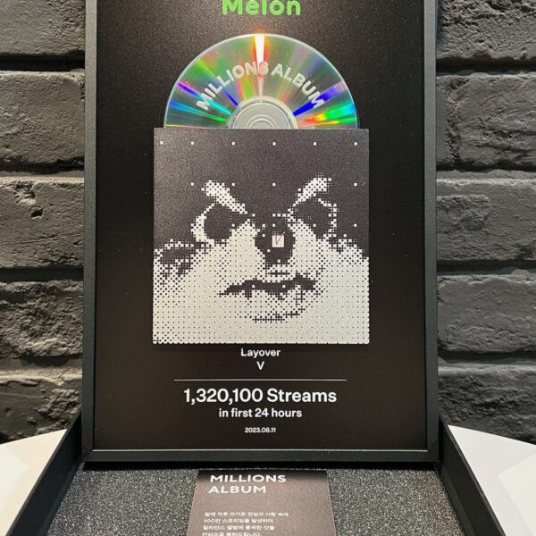230825 Melon: V’s millions album plaque has arrived✨