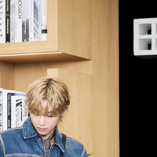 230828 V on Instagram