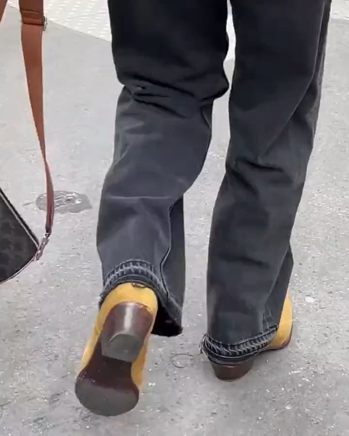 Taehyung IG Post (Video) 270623