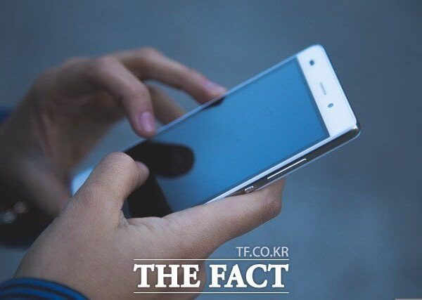 230717 The Fact: ‘Pretending to be a BTS member’… Man in his 20s who leaked unreleased songs put on ‘probation’
