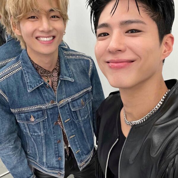 Park Bogum IG Post with Taehyung - 280823