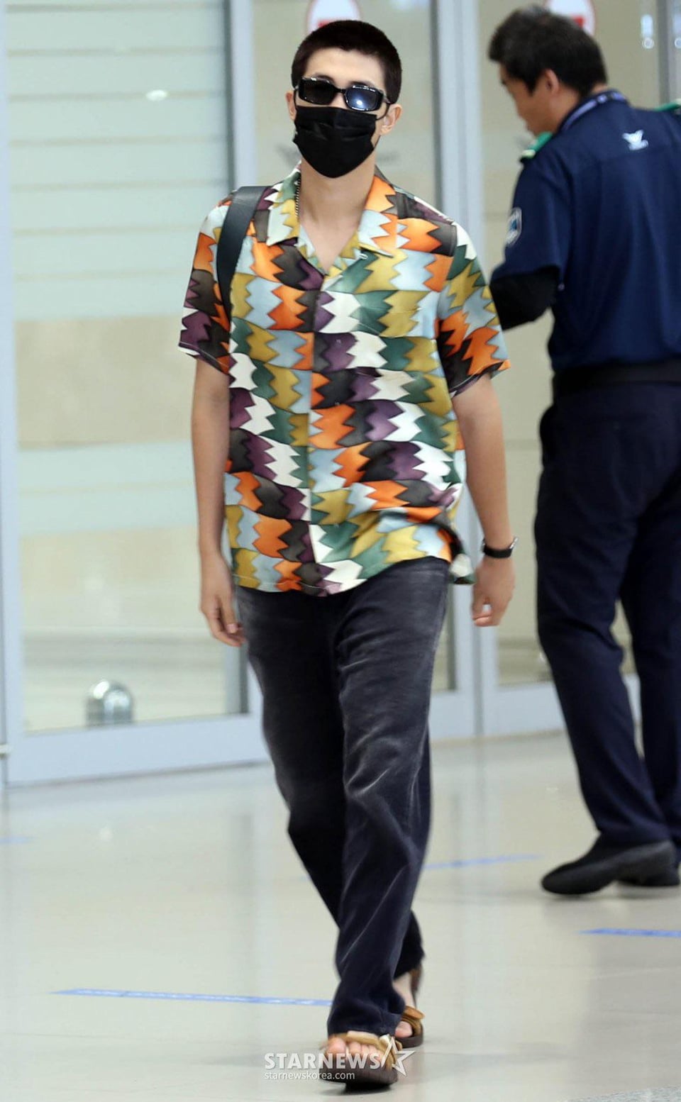 Namjoon Airport arrival photos 050823