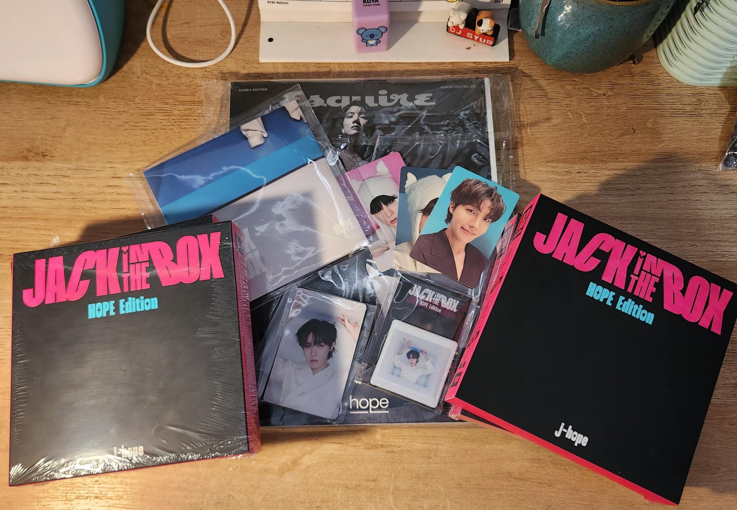 [GIVEAWAY] - WW - Jack In The Box Hope Edition albums, PCs, etc