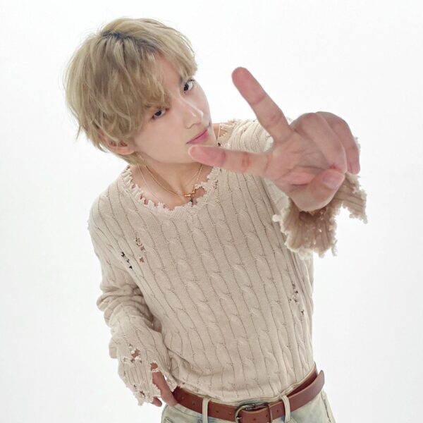 [Today’s Bangtan] Taehyung @ THE FIRST TAKE - 180923 (2)
