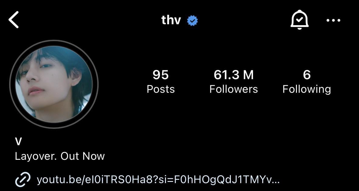 230910 V added “Layover. Out Now” and the YouTube link to the MV for “Slow Dancing” to his Instagram profile description