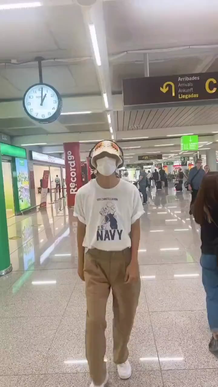 Taehyung IG Story (4) 080923