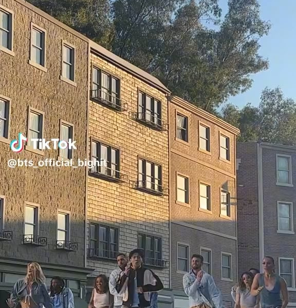 Jungkook TikTok (2) 290923