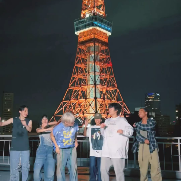[Hwang Yongyeon/Samuel IG Reel] Taehyung and his backup dancers doing the ‘Slow Dancing’ dance challenge in Tokyo - 190923