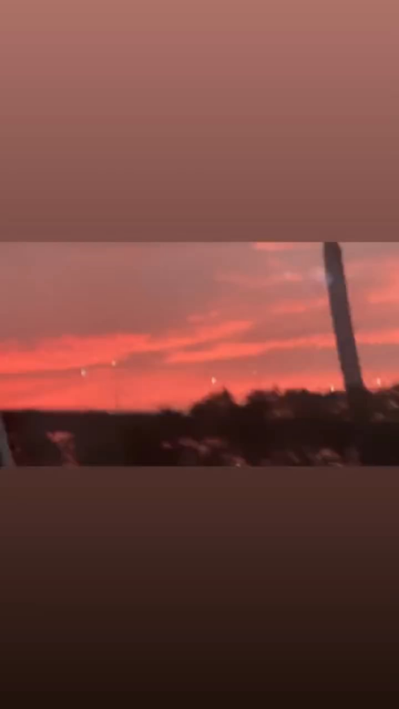 Taehyung IG Story (2) 040923