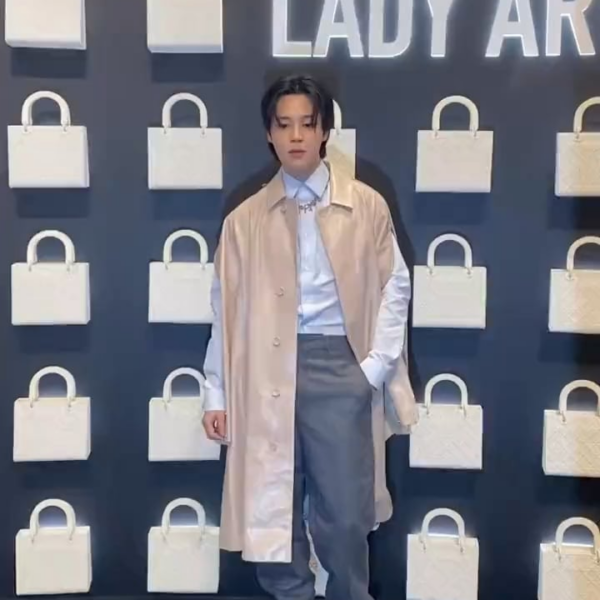 eyesmagazine IG Story feat. Jimin - 010923