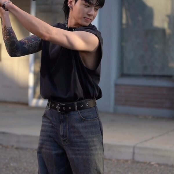 230928 Jungkook in TikTok (2)