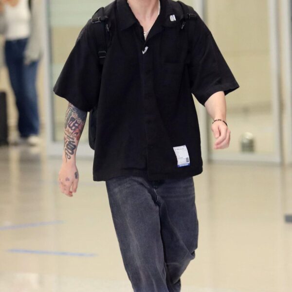 [KMedia] Jungkook airport arrival photos - 090923