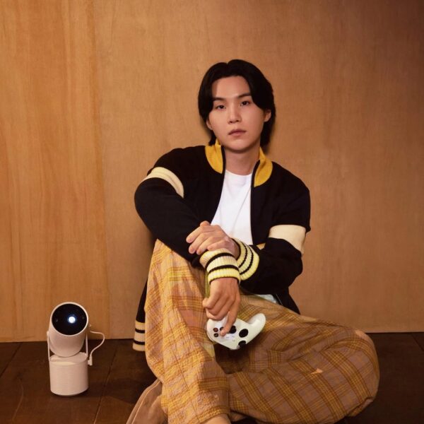 [GQ Korea] A new combination of SUGA's lifestyle and Samsung's 'The Freestyle' - 201023