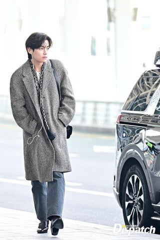 [KMedia] Taehyung airport departure photos - 231023