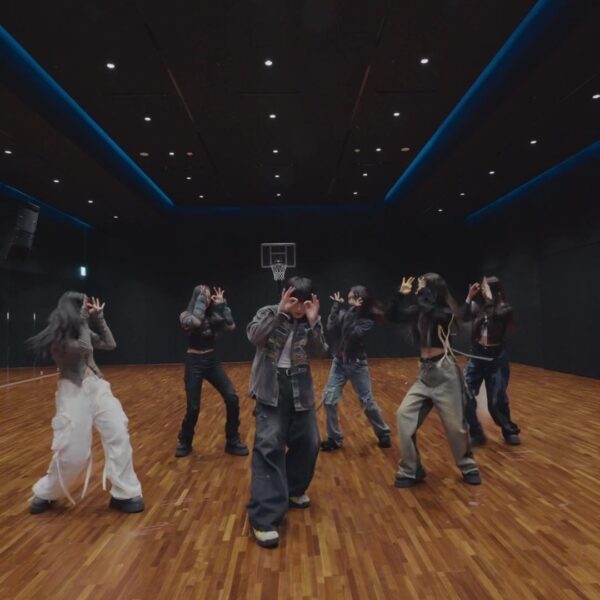 231015 Jungkook on TikTok: ‘3D’ Dance Challenge with NewJeans
