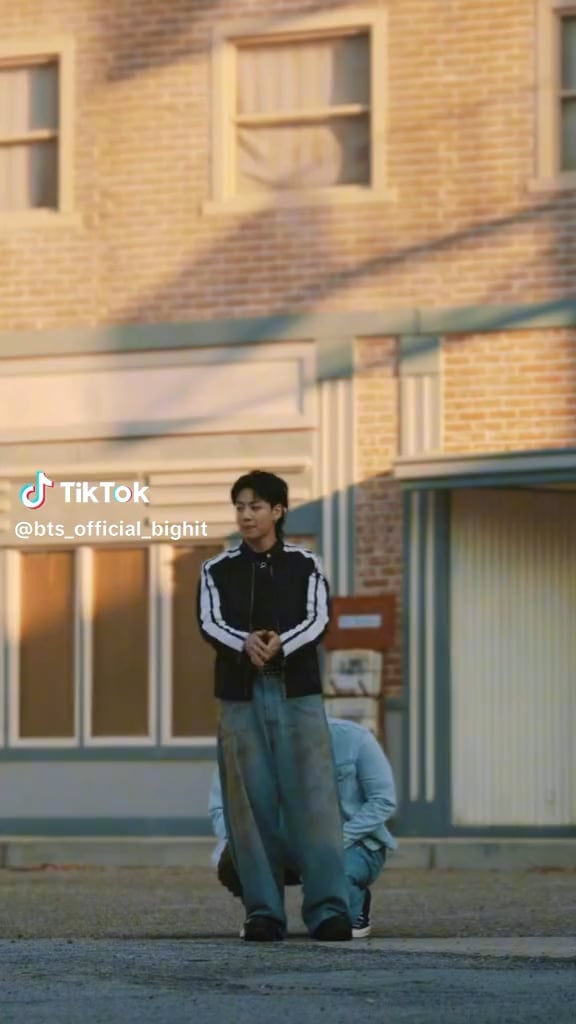 BTS Official TikTok feat. Jungkook - 051023
