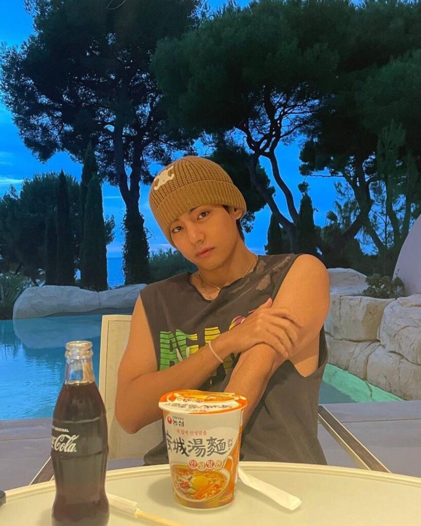 Taehyung IG Post 251023