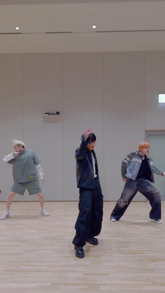 231103 Jungkook with TXT Hueningkai & Yeonjun on TikTok: ‘Standing Next To You’ Dance Challenge