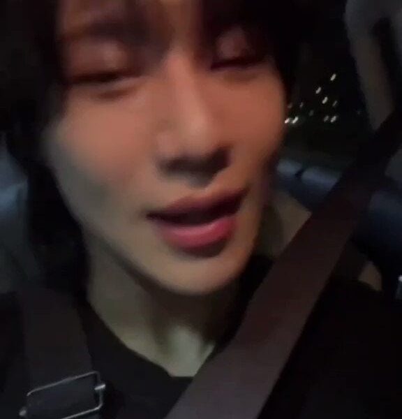 231101 SHINee Taemin mentioned SUGA in his Weverse Live