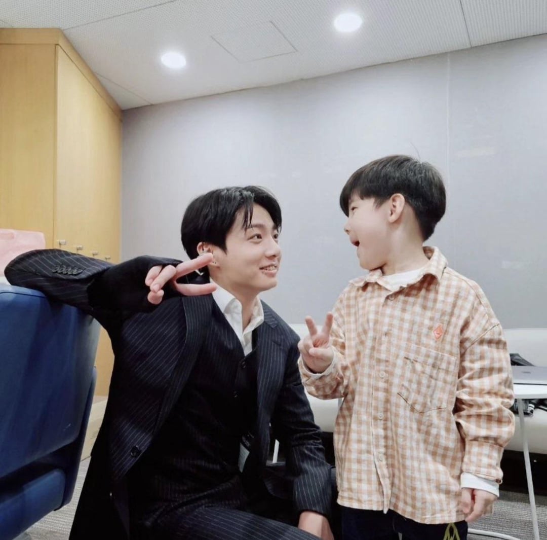 Manager Hobum IG Post (his son with Jungkook) - 221123