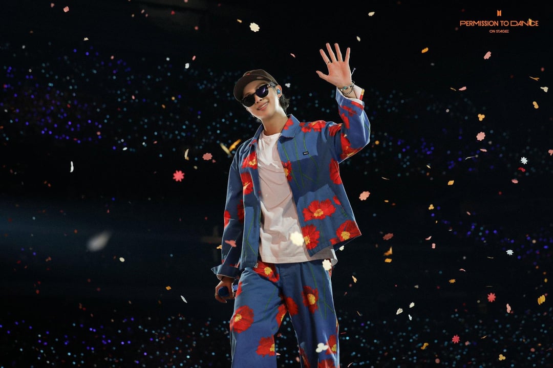 ‘PERMISSION TO DANCE ON STAGE in THE US' Preview Cuts #2 - 201123
