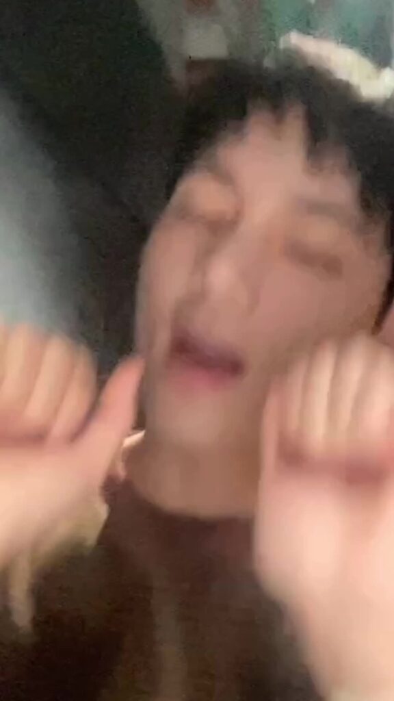 231225 UMI on TikTok (with V)