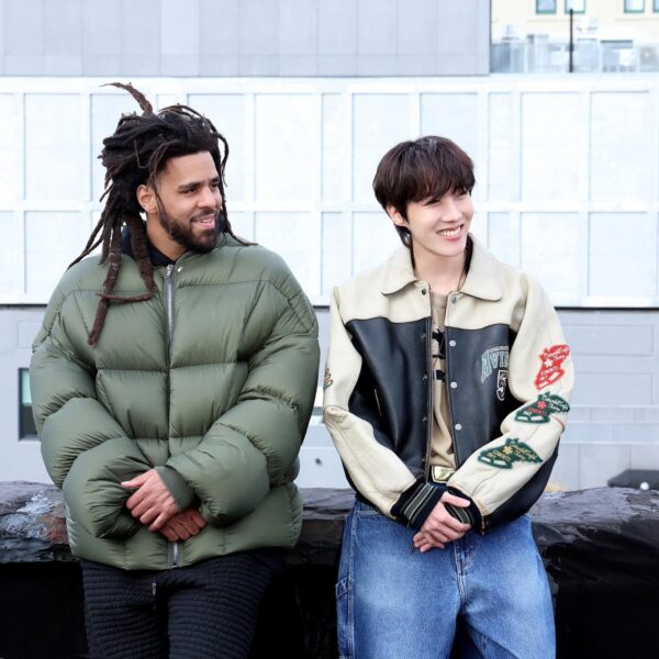 J-Hope's "On The Street (with J. Cole)" has received 100 #1's on iTunes worldwide. - 070124