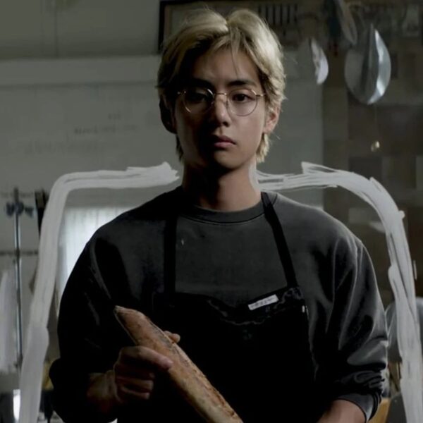 240129 V's "Rainy Days" has surpassed 200 million streams on Spotify!