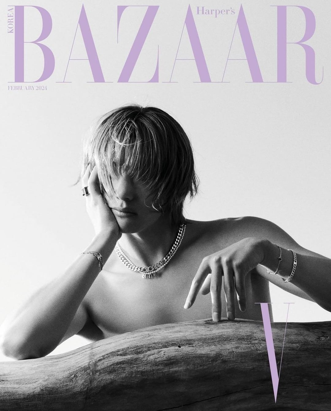 [Harper’s BAZAAR Korea] Taehyung for February 2024 issue covers - 100124