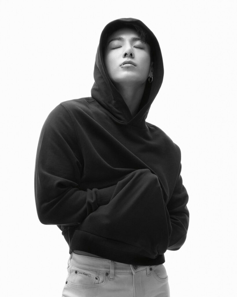 Calvin Klein Twitter with Jungkook (2) 160224