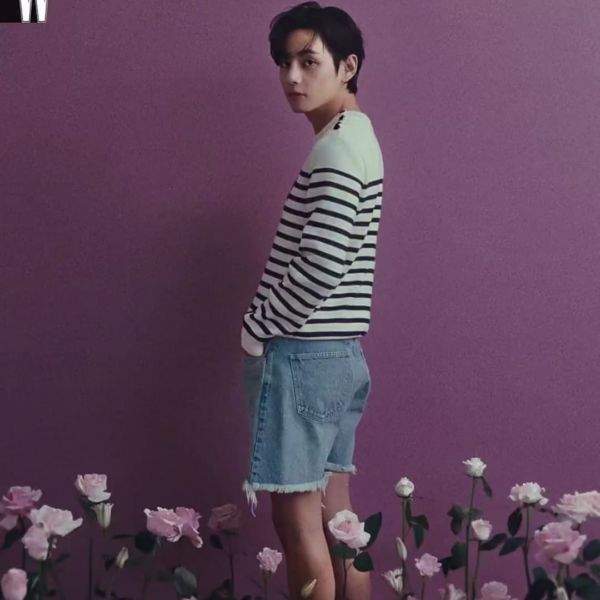 W Korea IG Post (feat. Taehyung) (5) (Video) - 140224