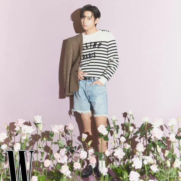 W Korea IG Post (feat. Taehyung) (5) - 140224