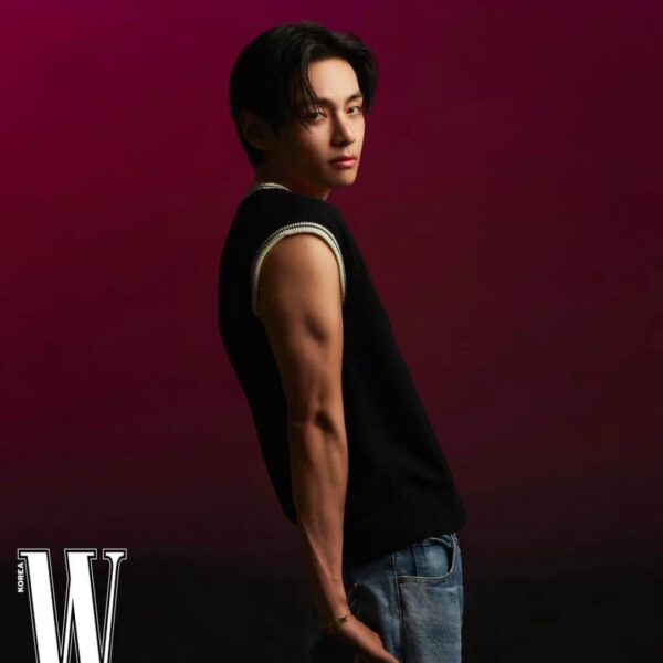 W Korea IG Post (feat. Taehyung) (3) - 140224