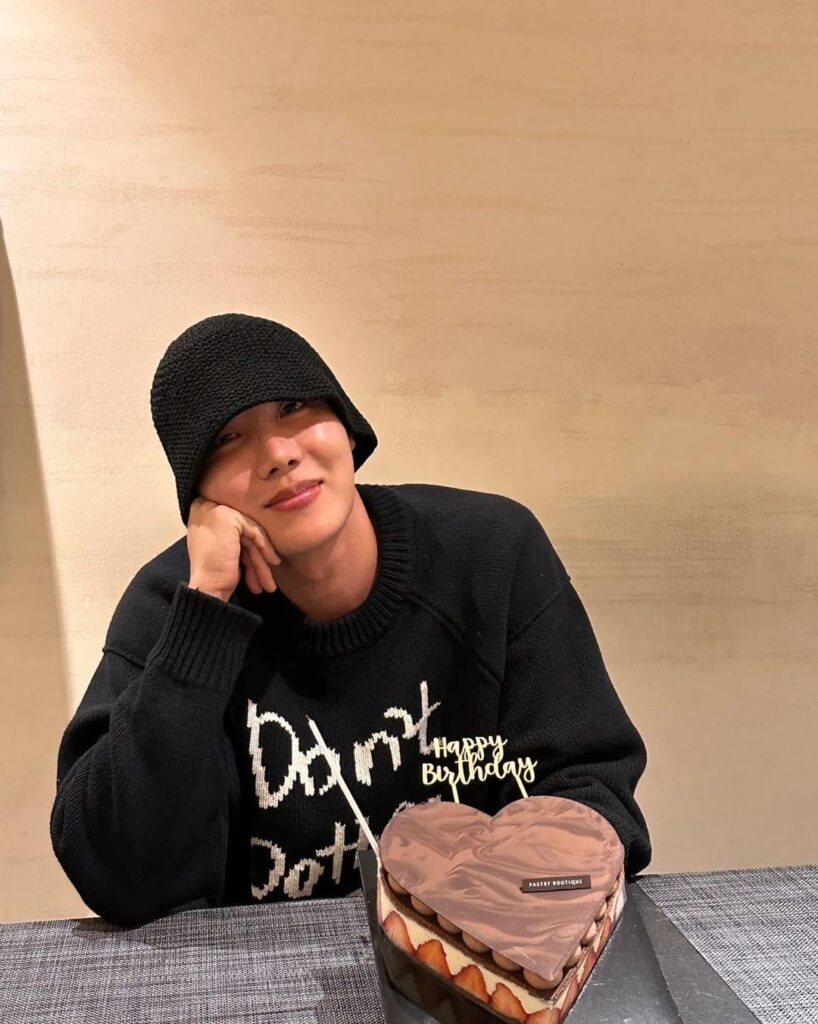 Hobi IG Post 180224