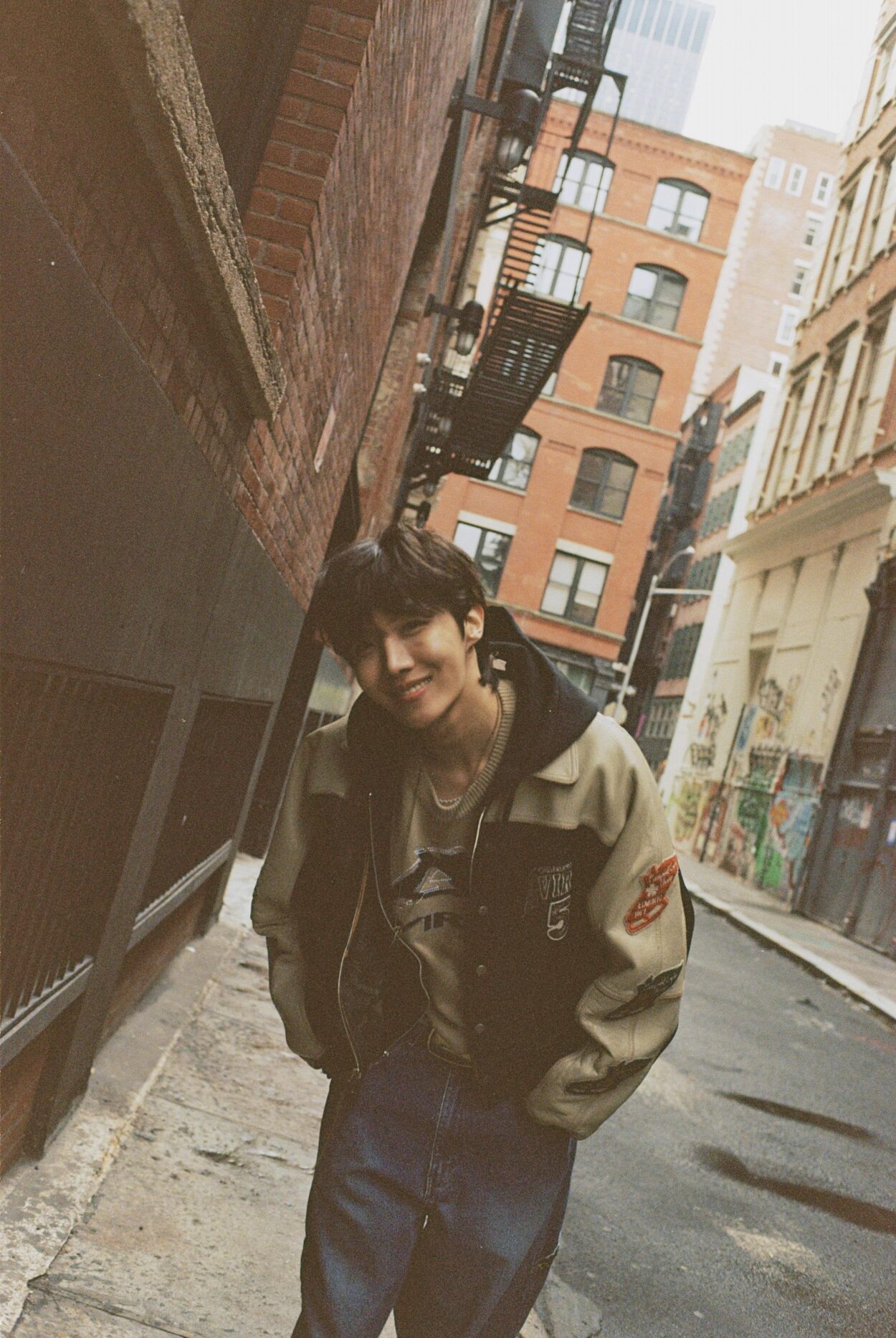 j-hope's 'HOPE ON THE STREET VOL.1' Hype Thread