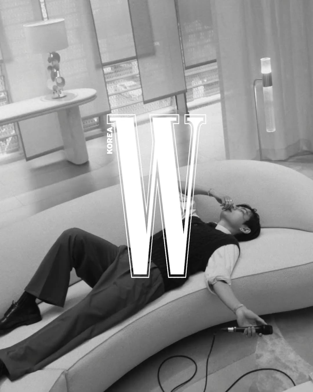 W Korea IG Post feat. Taehyung - 160324