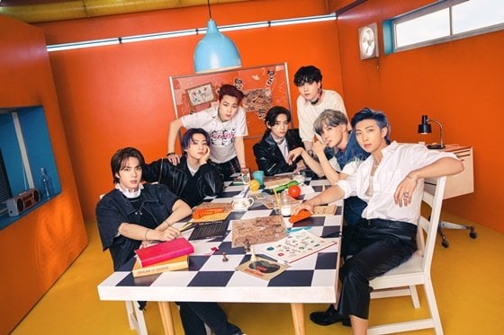 240412 According to Oricon Reiwa Ranking (Japan), Butter by BTS has topped the "Summary Single Ranking," the first-ever overseas artists to achieve this feat