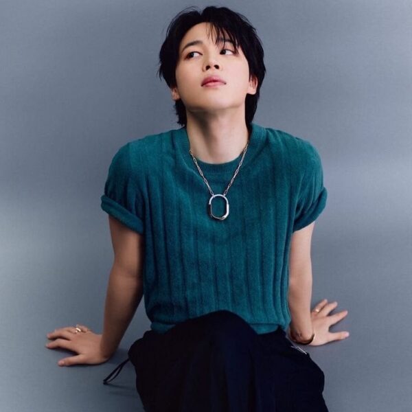 Jimin’s “Like Crazy” is the first song by a Kpop soloist to spend 400 days on the Global Spotify Charts! - 300424
