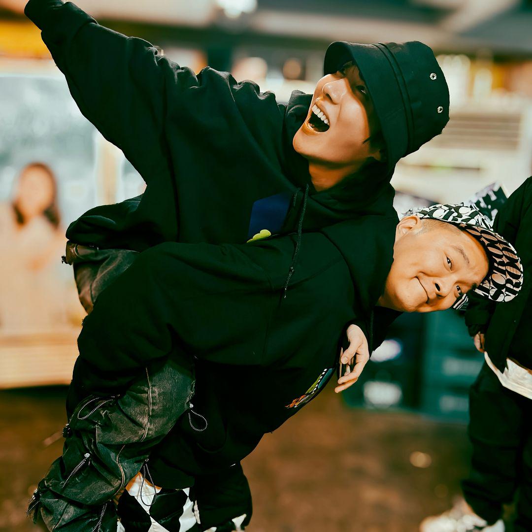 NEURON MISHKA IG Post with Hobi - 170424