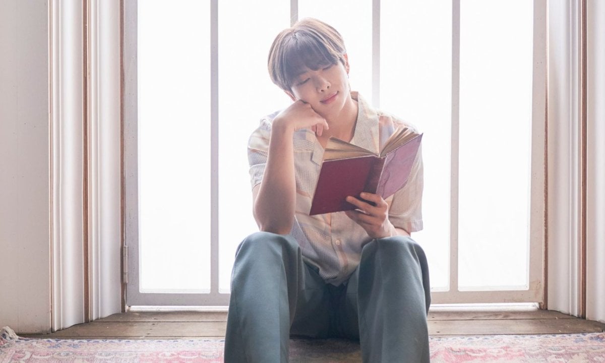 240520 r/bangtan Books with Luv: May Book Club Discussion - ‘The Midnight Library’ by Matt Haig