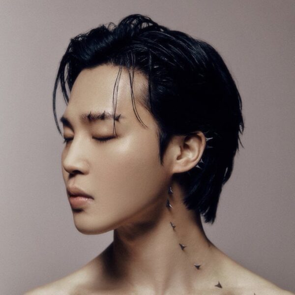 240605 JIMIN's 'FACE' has now sold over 500,000 units in the US.