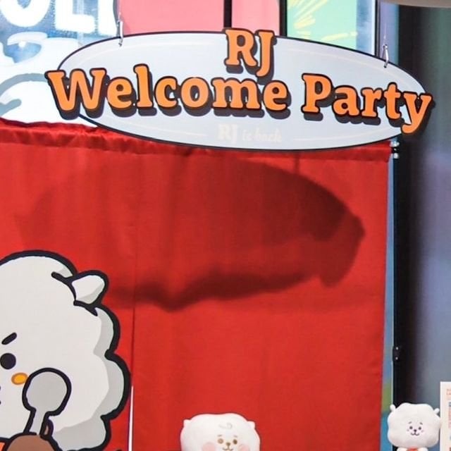 240612 LINE FRIENDS US: Ready for a delightful munching time with Dr. Yummy RJ? 😋  BT21 RJ the Foodie🌭