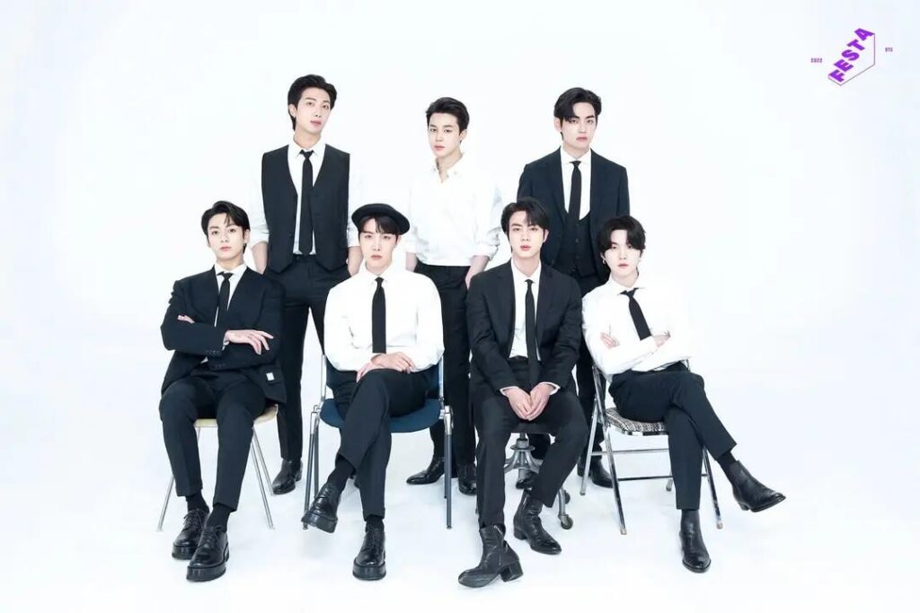 [FESTA Vault] BTS 2022 Opening Ceremony Family Portrait 1 - 030622