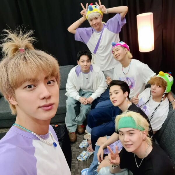 [FESTA Vault] BTS Selfie Collection 21-22 - 060622