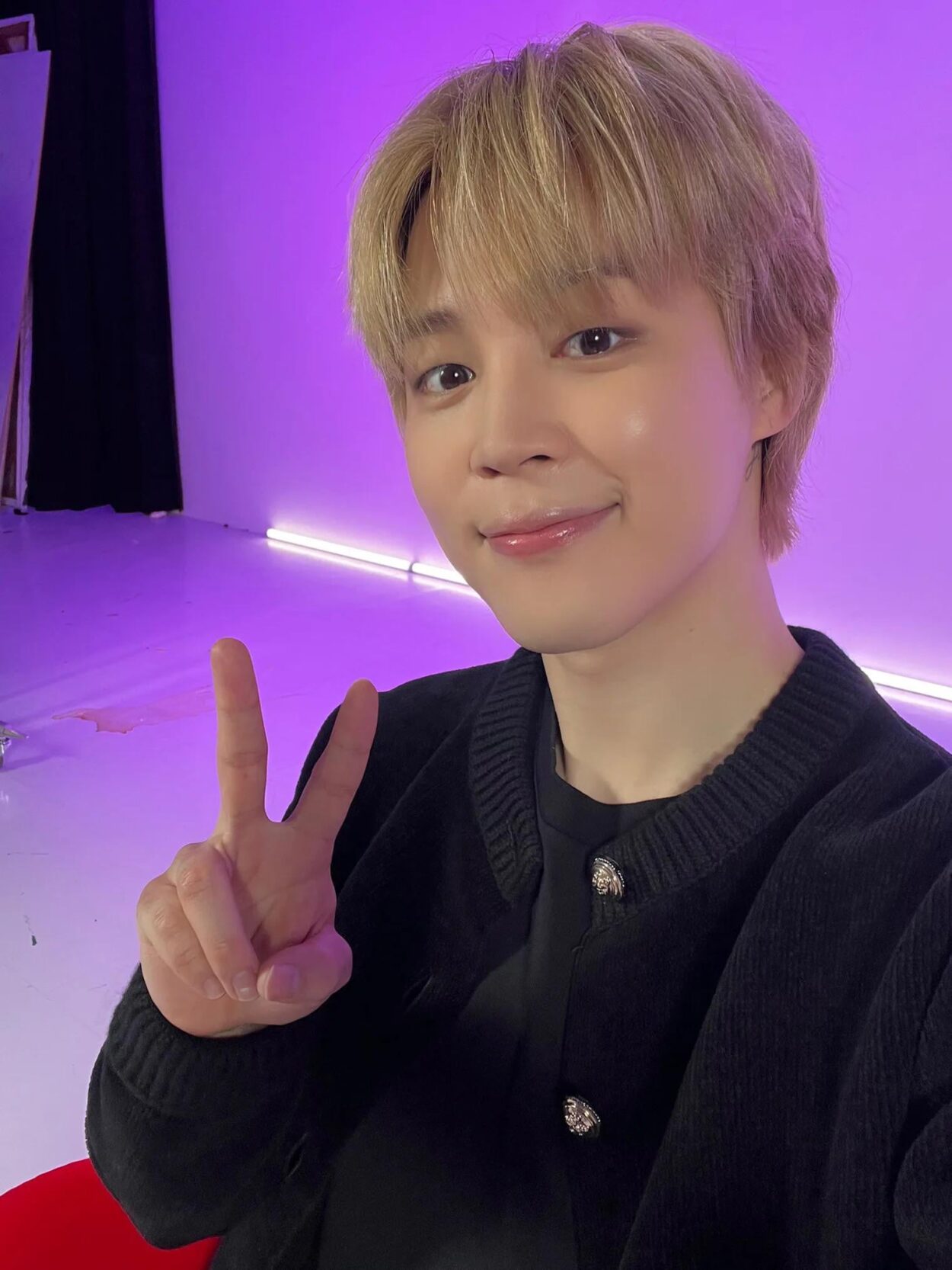 [NYLON Magazine] Exclusive selca of Jimin - 280624