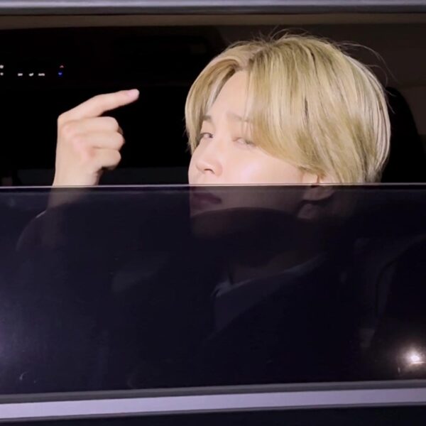 240702 Jimin on TikTok: 🚗➡️🎈➡️🏞️➡️🎹➡️🌹 On the way to ARMY💜