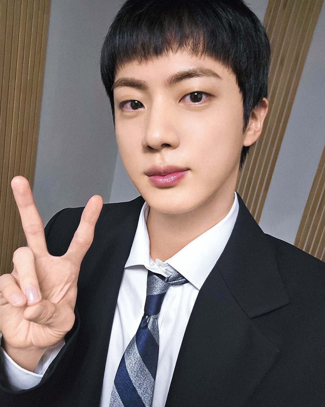 240910 Today’s Bangtan with Jin @ Run Jin EP.5