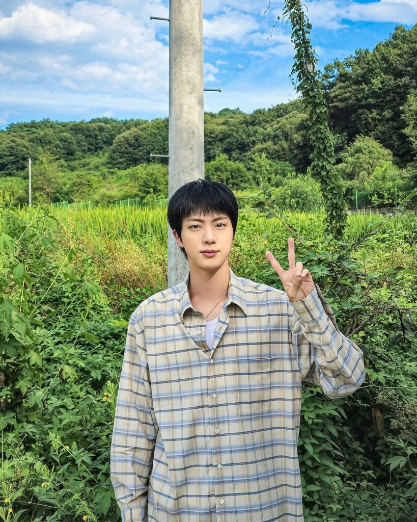241008 Today’s Bangtan with Jin @ Run Jin EP. 9