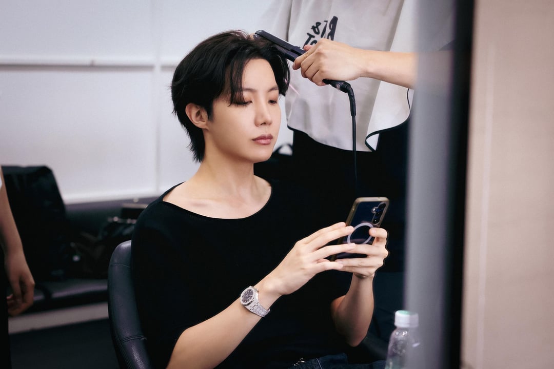 hope_to IG Broadcast Channel feat. Hobi 200625